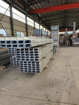 Framing warmgewalst 200 PFC-staalbalk gegalvaniseerd 150UB-610UB