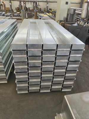 Lange 1000-4000 mm Betonbeugelvormen voor spoorweginfrastructuur