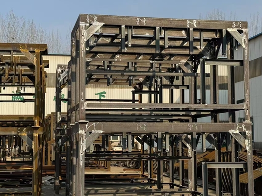 Hot Dip gegalvaniseerd stalen windtoren Onderste elektrische kast Ondersteuningsplatform voor optimale prestaties